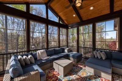 Comfortable Sunroom Setting